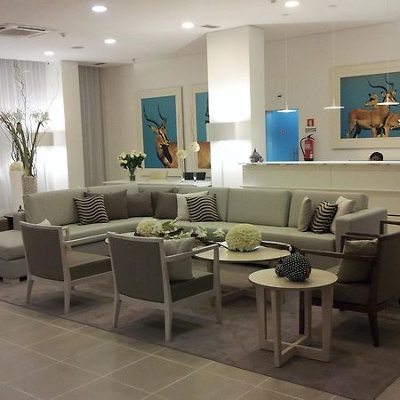 Fly Hotel Luanda Dış mekan fotoğraf