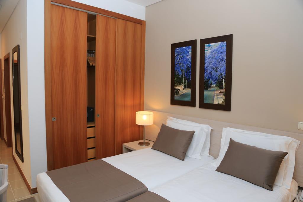 Fly Hotel Luanda Dış mekan fotoğraf