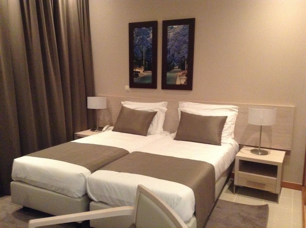 Fly Hotel Luanda Dış mekan fotoğraf